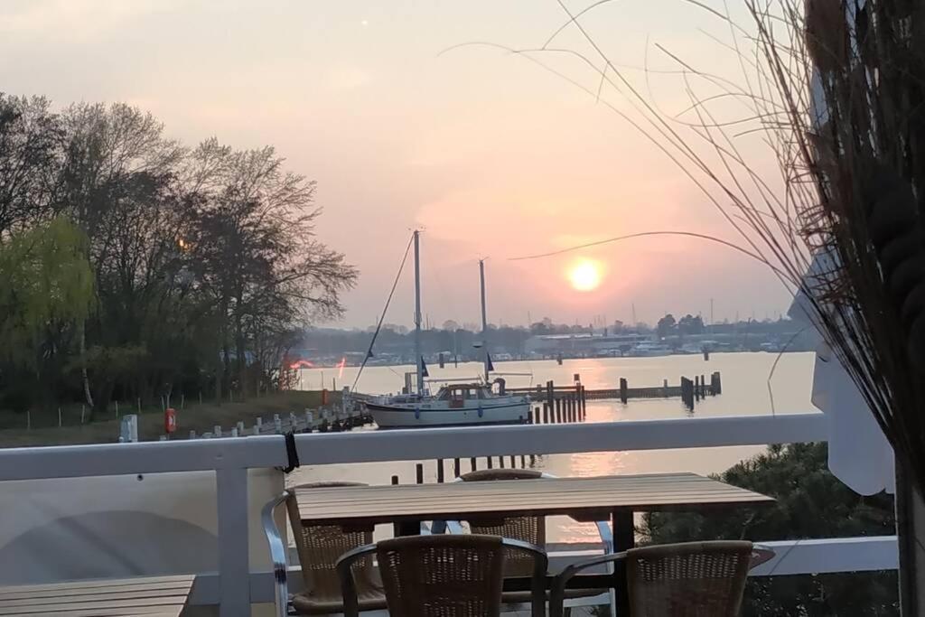 Traveloge Mit Schwimmbad Und Sauna Lübeck Exterior foto