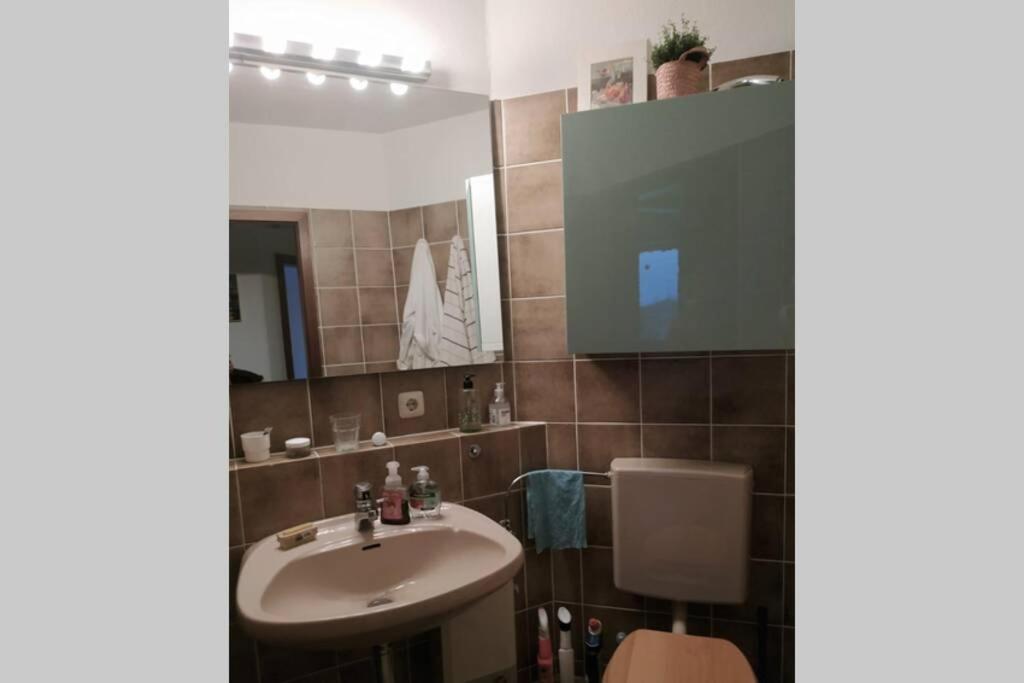 Traveloge Mit Schwimmbad Und Sauna Lübeck Exterior foto