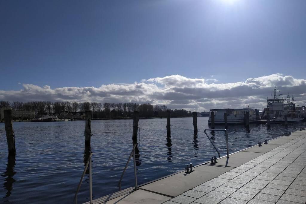 Traveloge Mit Schwimmbad Und Sauna Lübeck Exterior foto